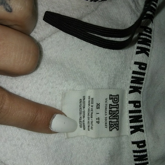 White VS PINK sweater - Picture 4 of 5